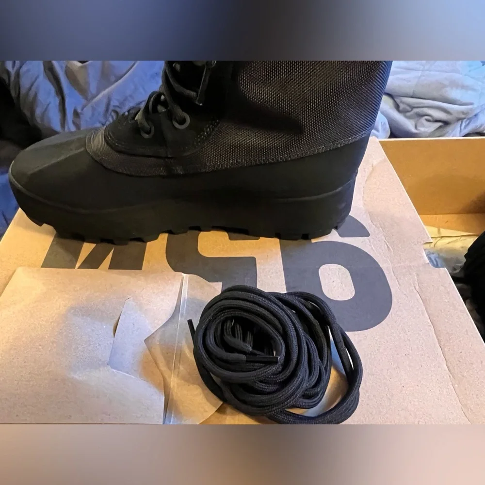 Yeezy 950 (2023) pirate black - Picture 8 of 9